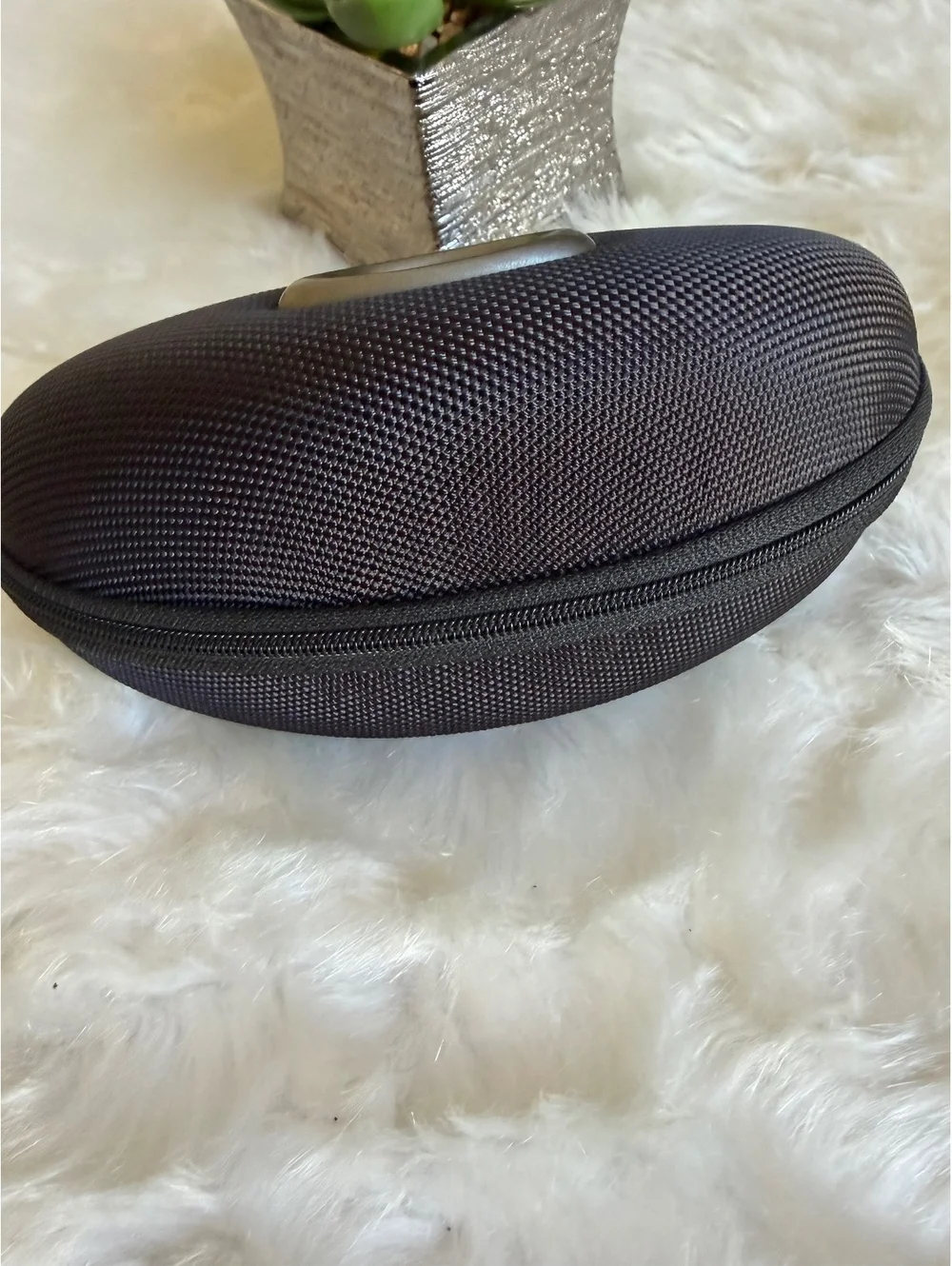 Oakley Hard Shell Sunglasses Case - Black Textured Finish